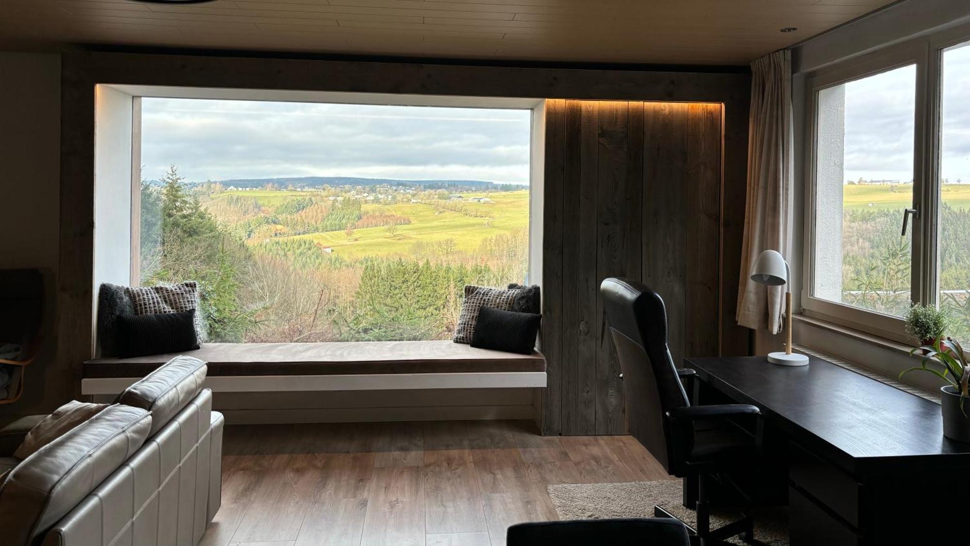 Villa Des Grues A Filly Houffalize Bagian luar foto